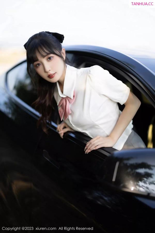 林星阑  [XiuRen]高清写真图 2023.12.06 No.7771 林星阑 短裙美腿第12张图片